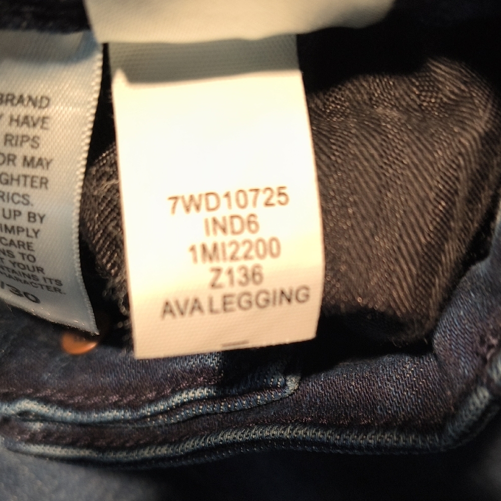 sac313🍀Ava High Rise Jegging w/27" Inseam Lucky Brand Denim Jeans Size 10 - Picture 7 of 9
